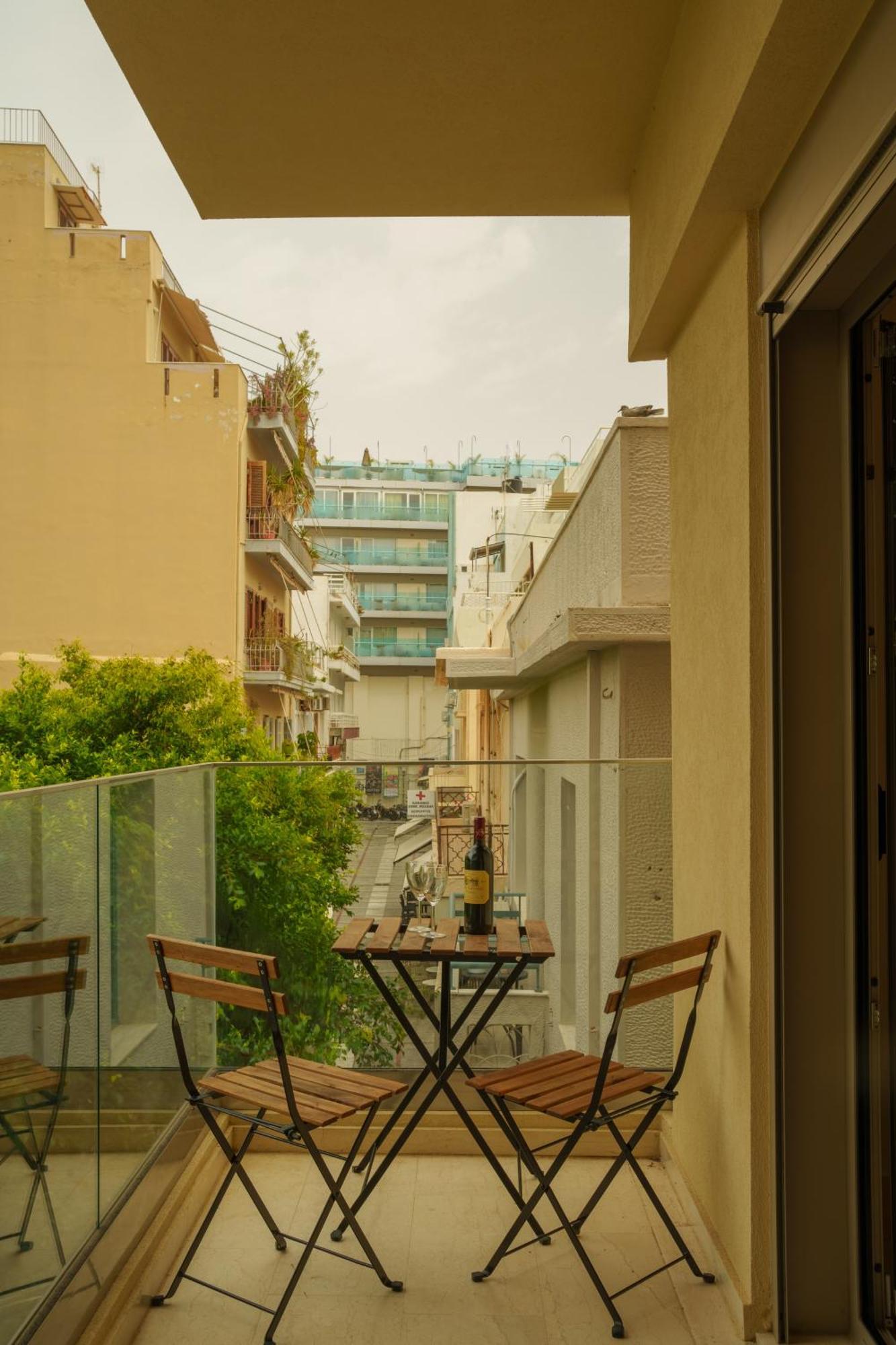 Notos Boutique Apartments Iraklion Buitenkant foto